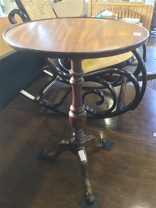 Early Victorian mahogany tripod table